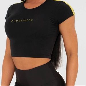 Black cropped sweater by Ryderwear